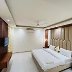 Hotel Riverb